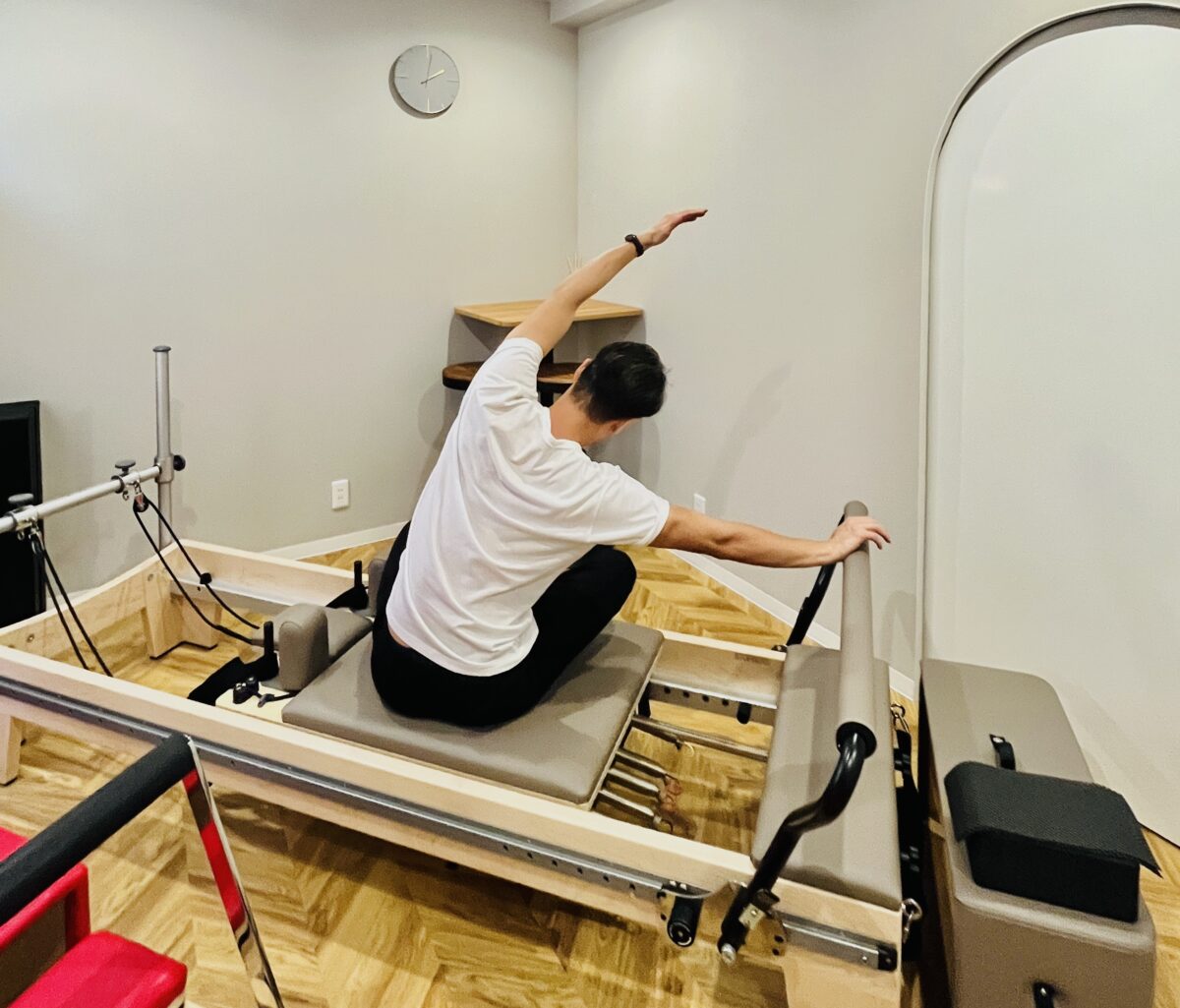 姿勢改善もお任せください！パーソナルトレーニング＆ピラティスFOR “ME” GYM